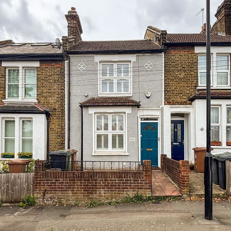 Property photo 1 of 13