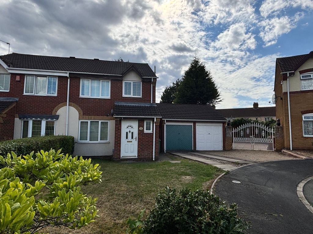 Property photo 1 of 11