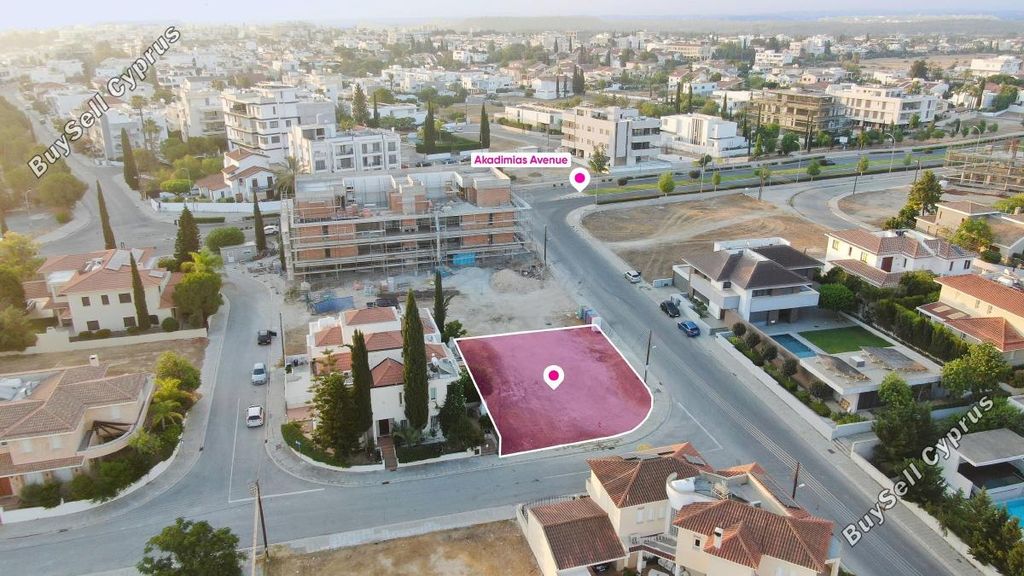 Property photo 3 of 4