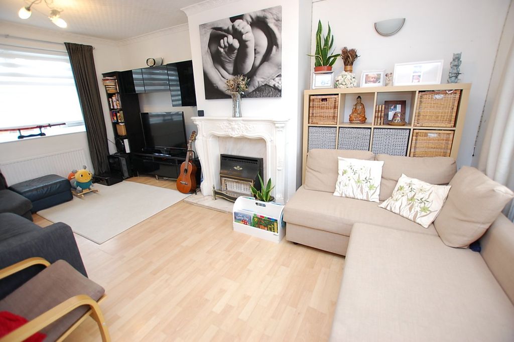Property photo 2 of 12 Picture No. 01