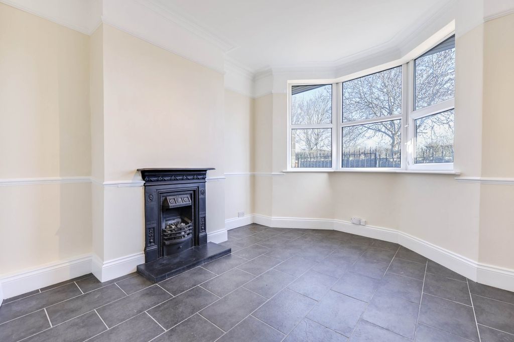 Property photo 2 of 21 Picture No. 03