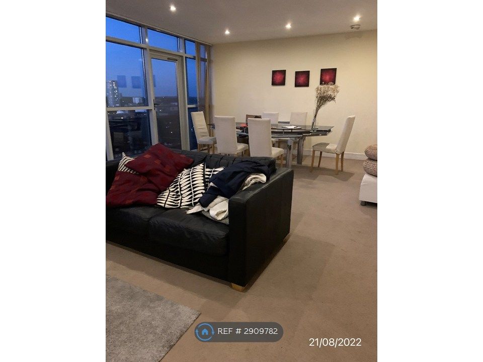 Property photo 2 of 26