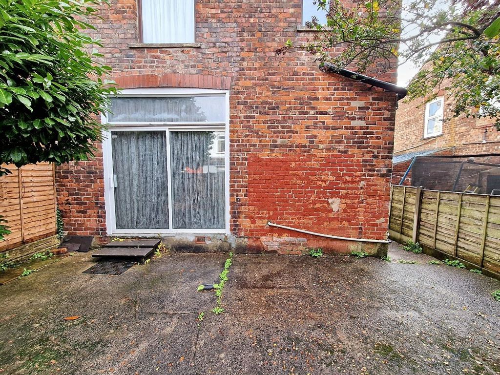 Property photo 3 of 25