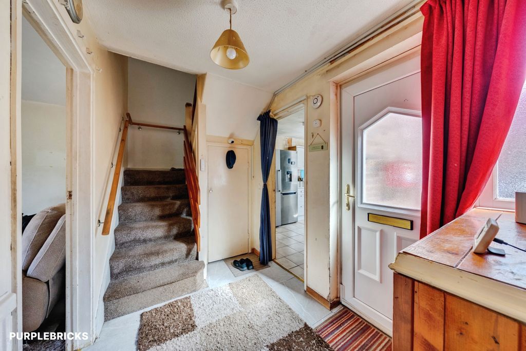 Property photo 3 of 23