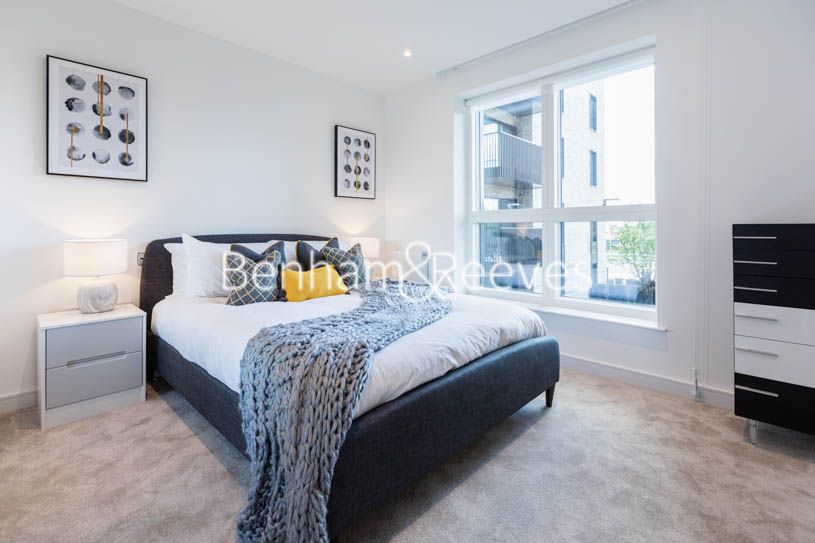 Property photo 3 of 11