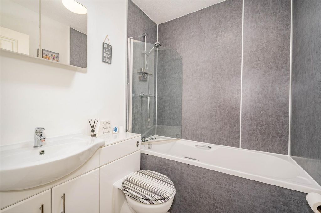 Additional image 19 of 2 bed flat for saleStrathmore Street, Broughty Ferry, Dundee DD5