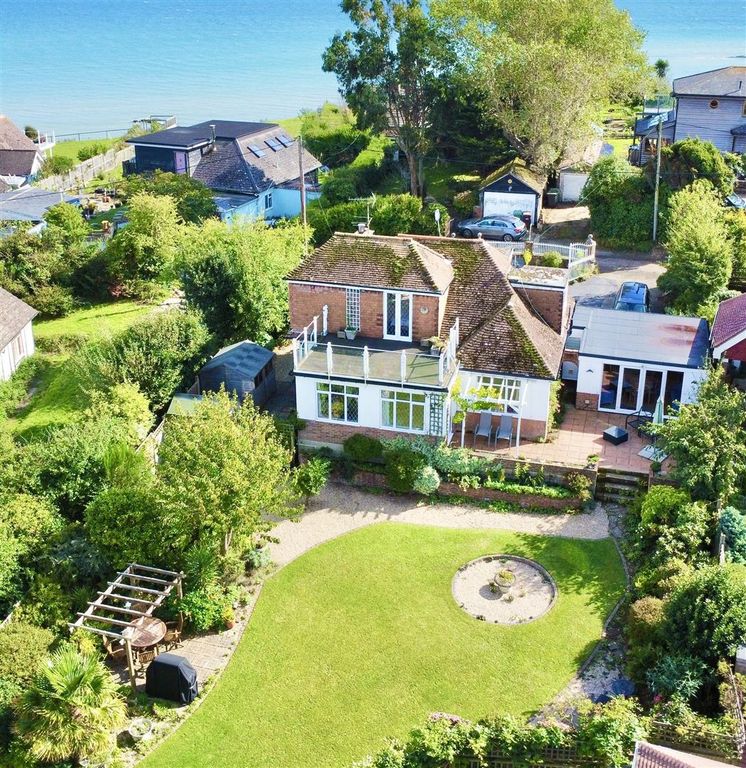 Property photo 1 of 40