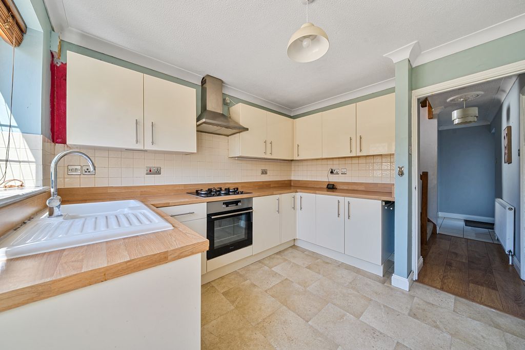 Property photo 2 of 23 23-6A7B275011761-1504302-19Ff10F5Aa75c-24-23-1