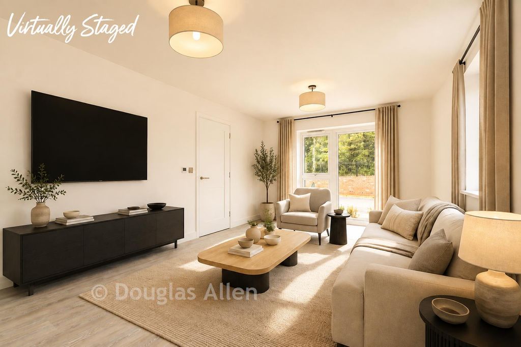 Property photo 2 of 17 Lounge