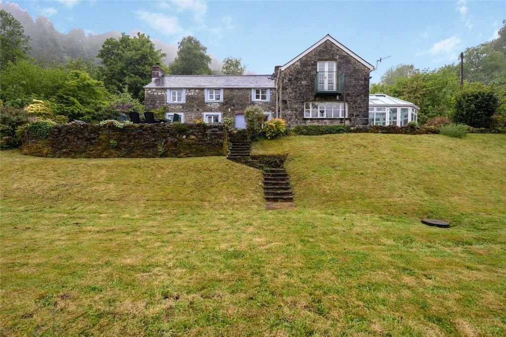 Property photo 1 of 28 Picture No. 02