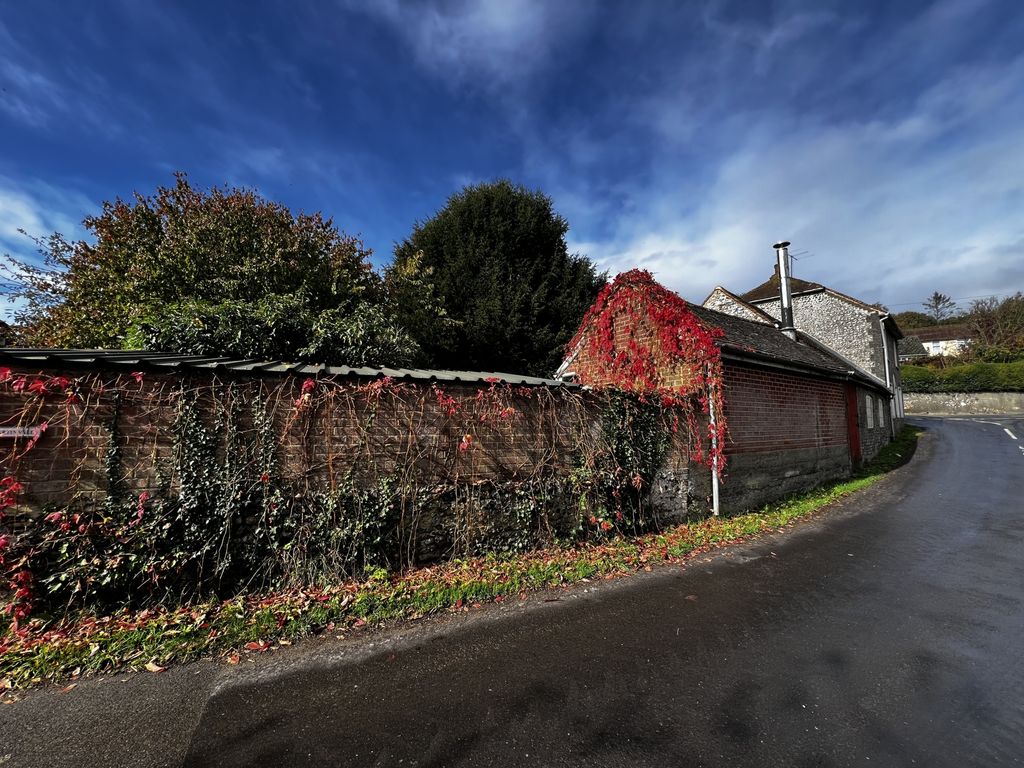 Property photo 2 of 38 Photo 10