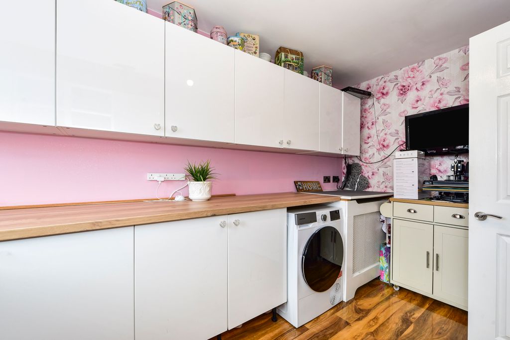 Additional image 13 of 4 bed detached house for saleWhite Cross View, Barnsley S70