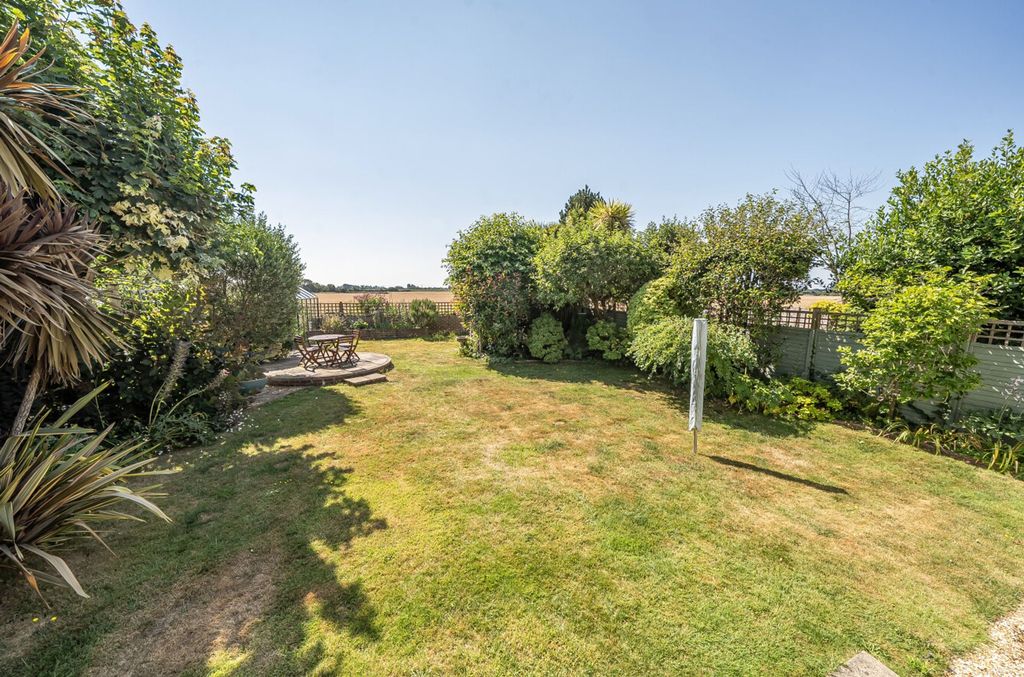 Property photo 2 of 21