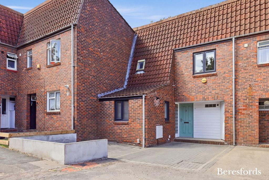 Property photo 1 of 17 Picture No. 04