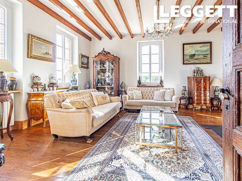 Property photo 3 of 10