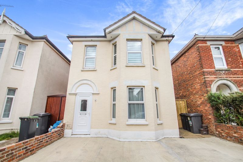 Property photo 2 of 15 Photo 11