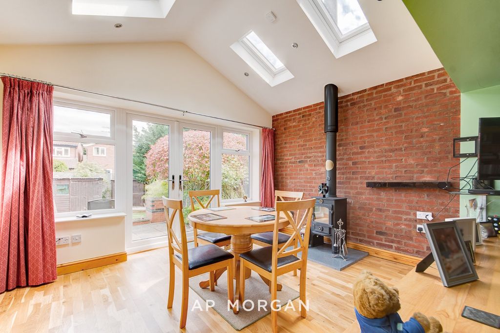 Property photo 3 of 13 Picture No. 08