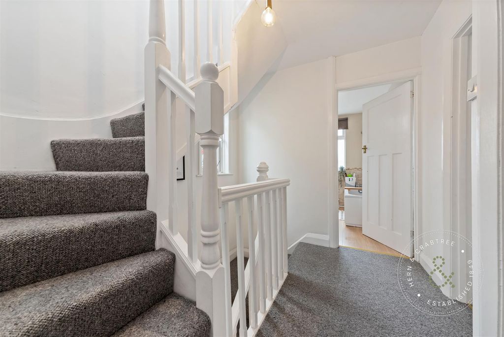 Additional image 31 of 4 bed semi-detached house for saleBishops Walk, Llandaff, Cardiff CF5