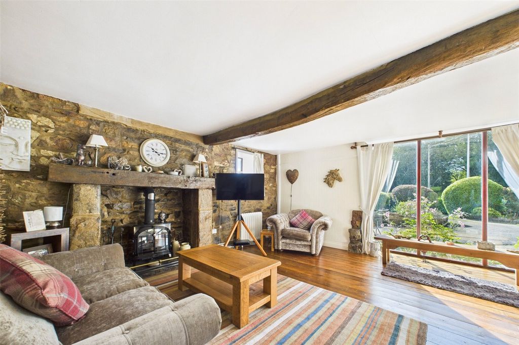 Property photo 2 of 40 Picture No. 07