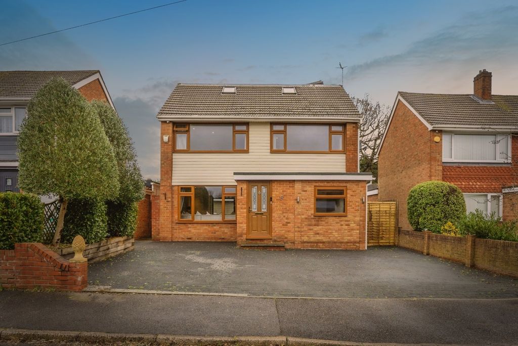 Property photo 3 of 20 Pbox-Img.Jpg