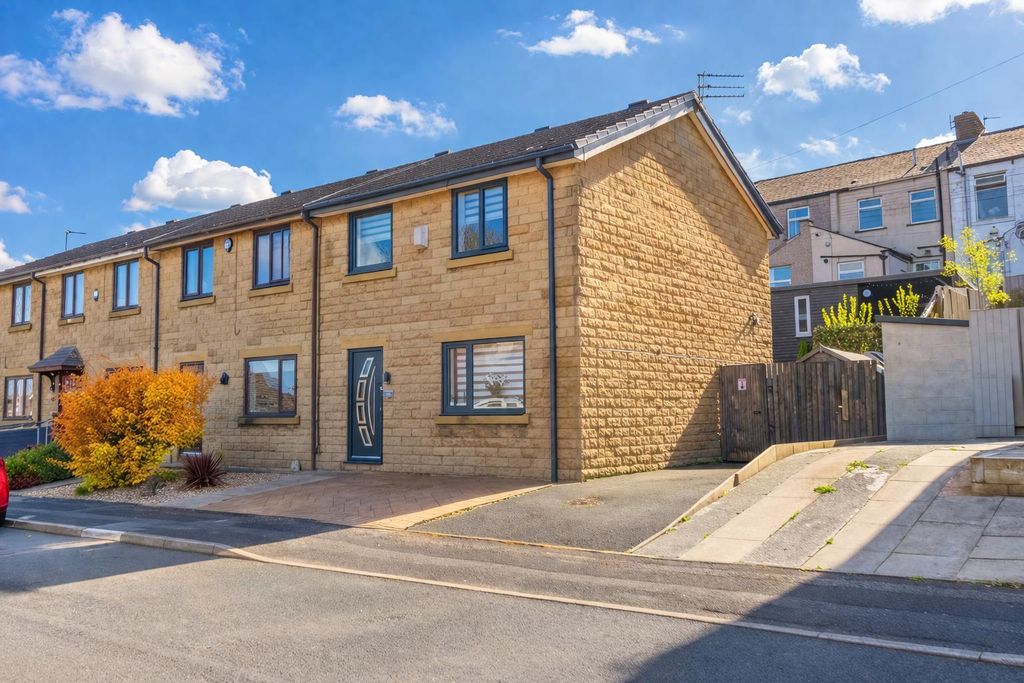 Property photo 1 of 45 1.Jpg