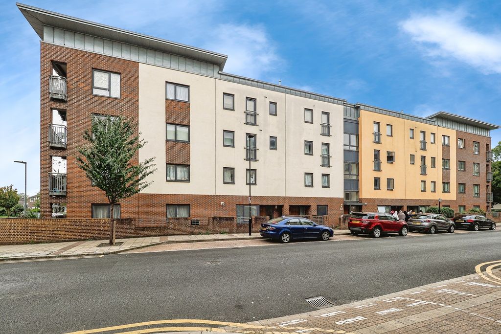 Property photo 1 of 17 Photo