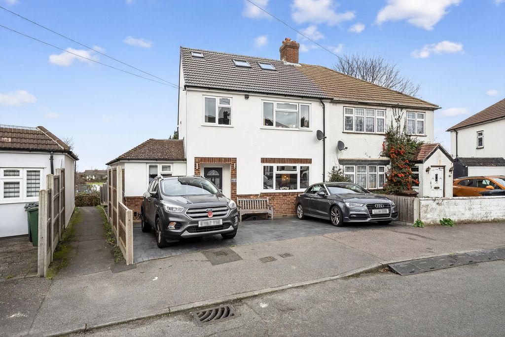 Property photo 1 of 20 Front View