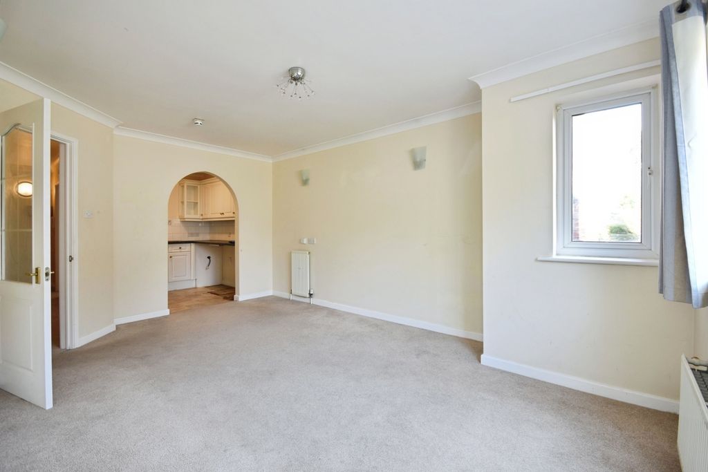 Property photo 2 of 18 Pbox-Img.Jpg