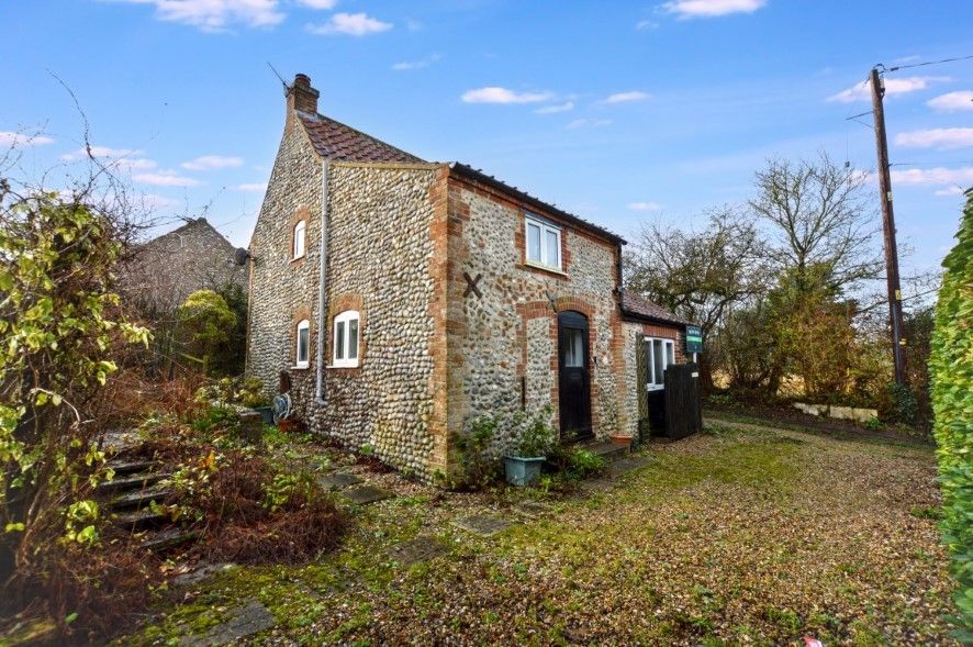Property photo 1 of 11