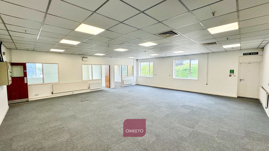 Property photo 2 of 7 Open Plan Office