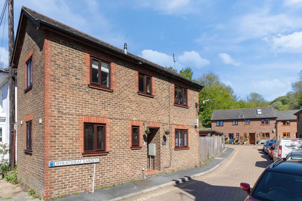 Property photo 1 of 14 5079280