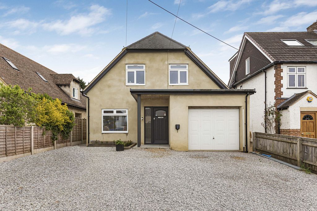 Property photo 1 of 40