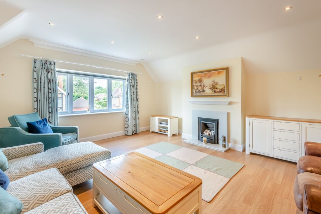 Property photo 3 of 10 Picture No. 04