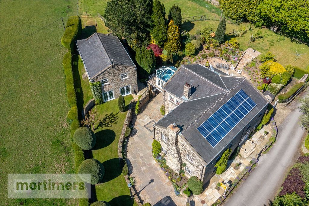Property photo 3 of 43 Drone