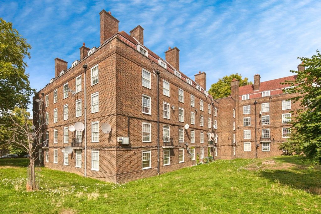 Property photo 1 of 17 Photo