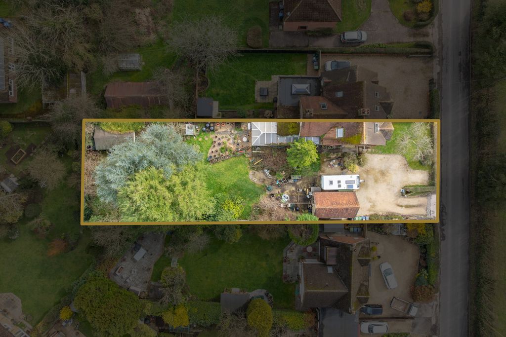 Property photo 2 of 15 Picture No. 19