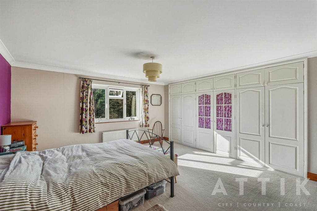 Additional image 7 of 5 bed detached house for saleQuay Street, Halesworth IP19