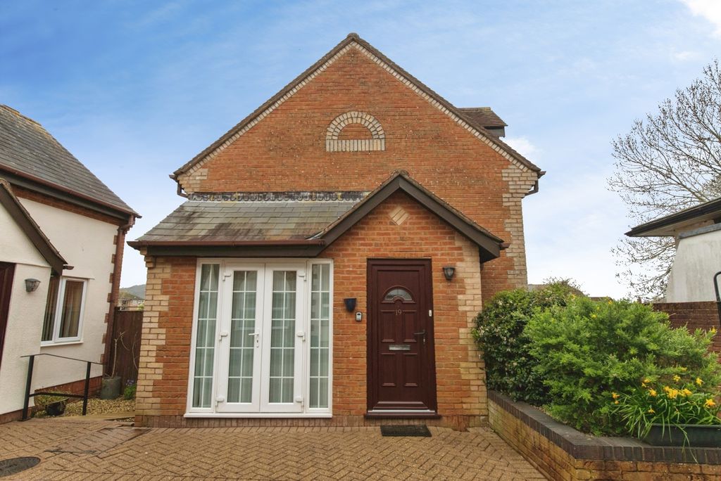 Property photo 1 of 17 Pbox-Img.Jpg