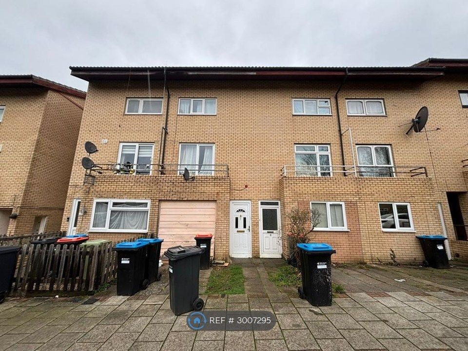Property photo 1 of 1