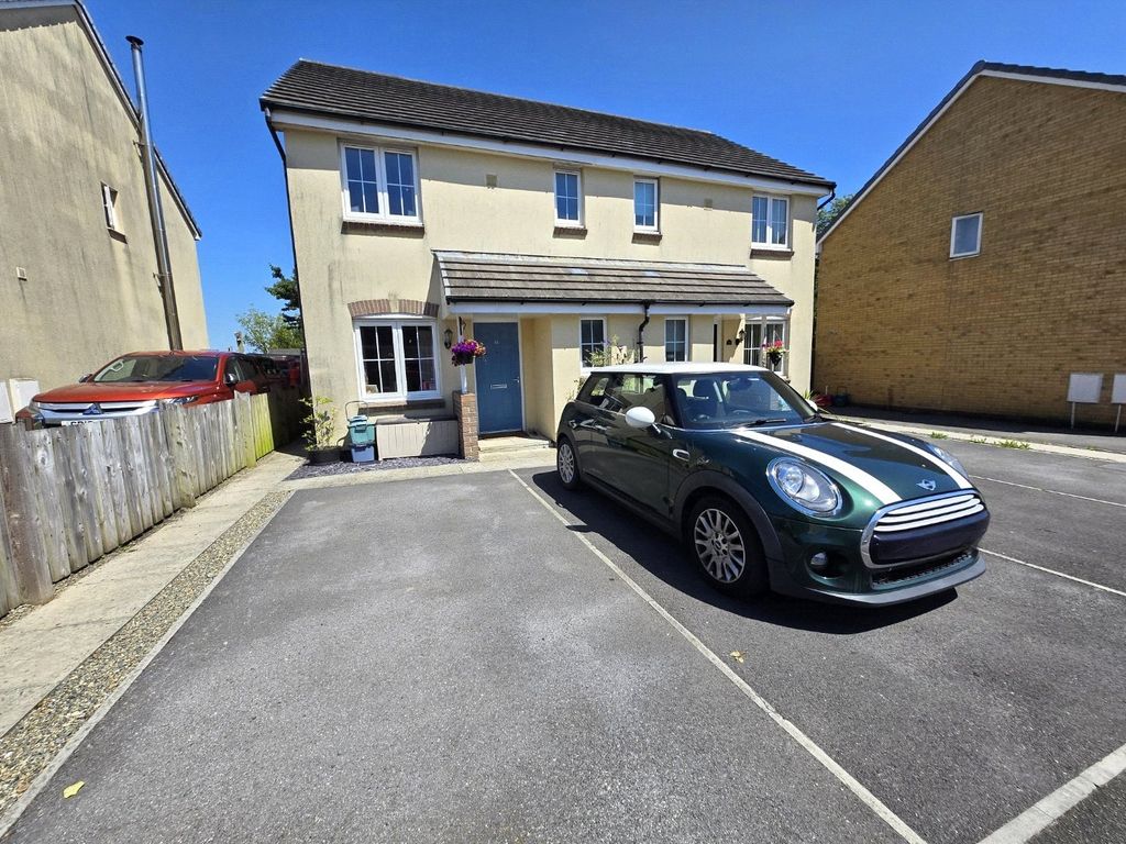 Property photo 2 of 26 Picture No. 27