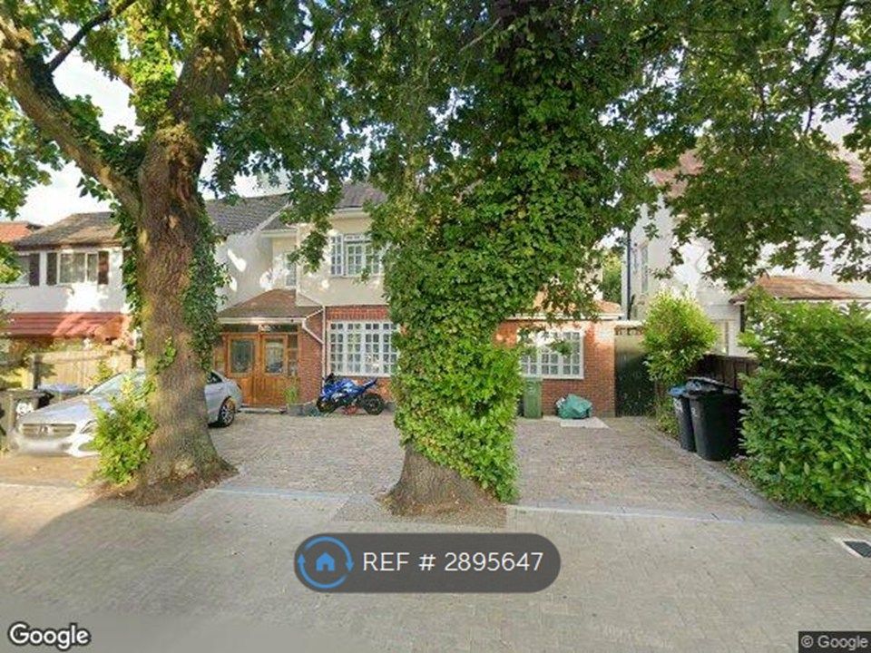 Property photo 1 of 1
