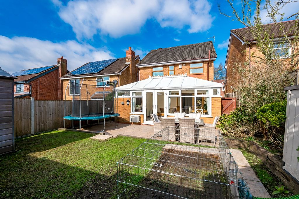Property photo 2 of 37 4031172