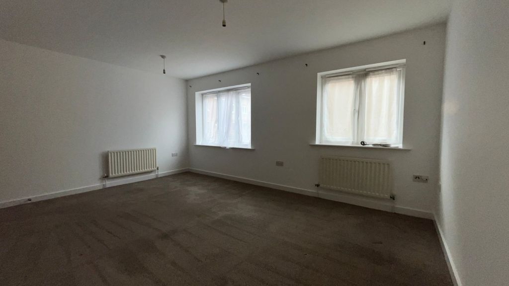 Property photo 1 of 6 Picture No. 02