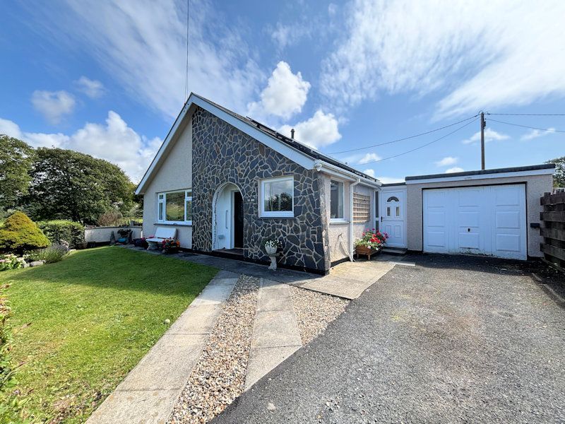 Property photo 1 of 41