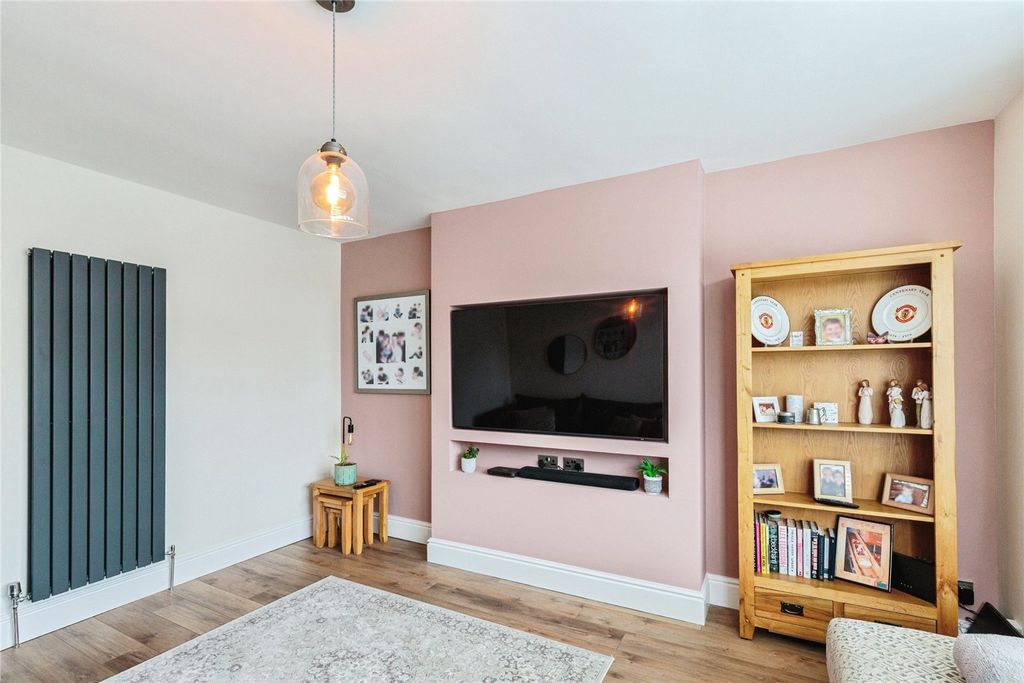 Property photo 3 of 15 Picture No. 04