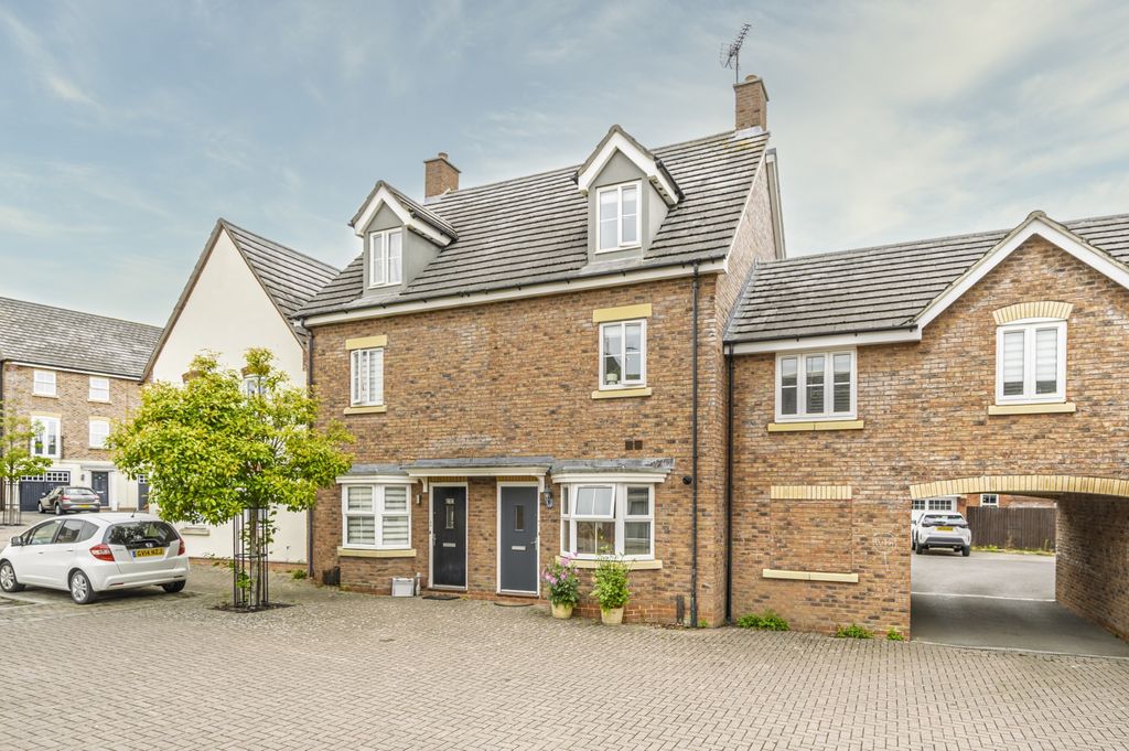 Property photo 1 of 12 Dsc_7079-Edit-Edit
