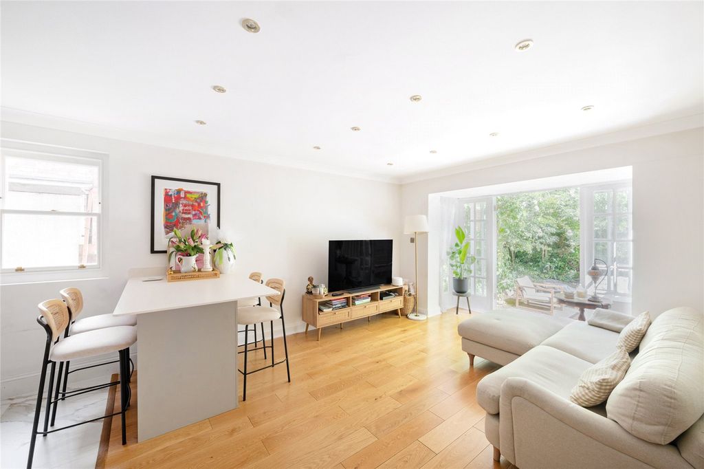 Property photo 1 of 18 Picture No. 03