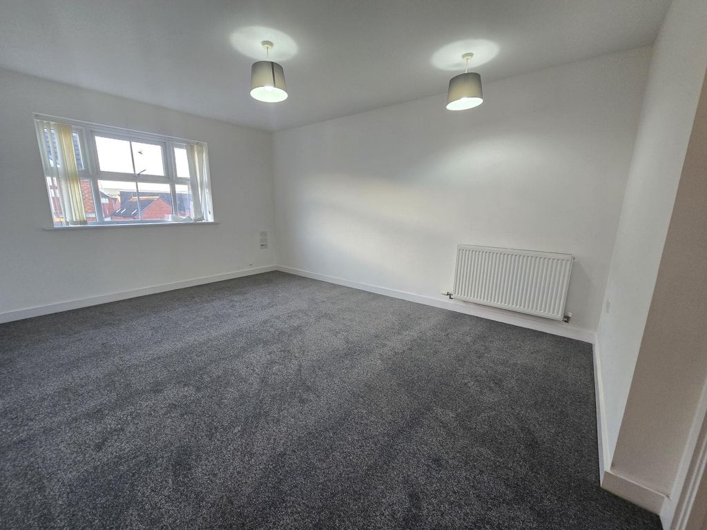 Property photo 2 of 8 Living Room