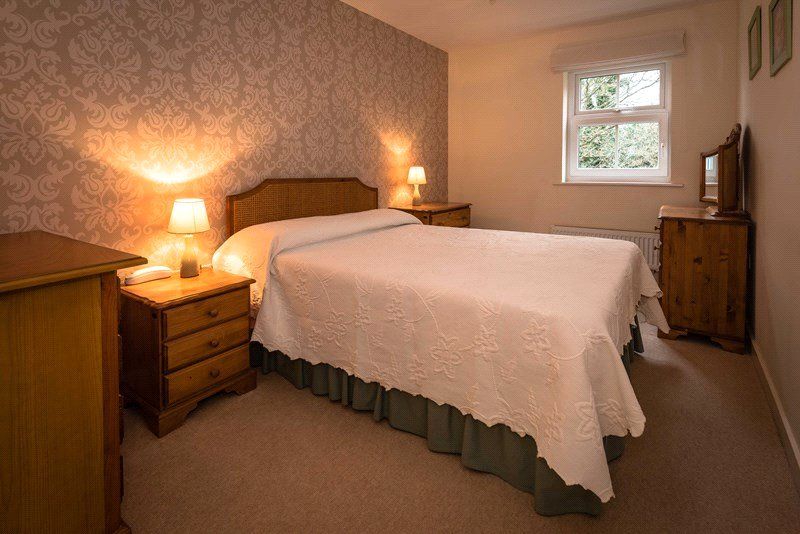 Property photo 3 of 10 Master Bedroom