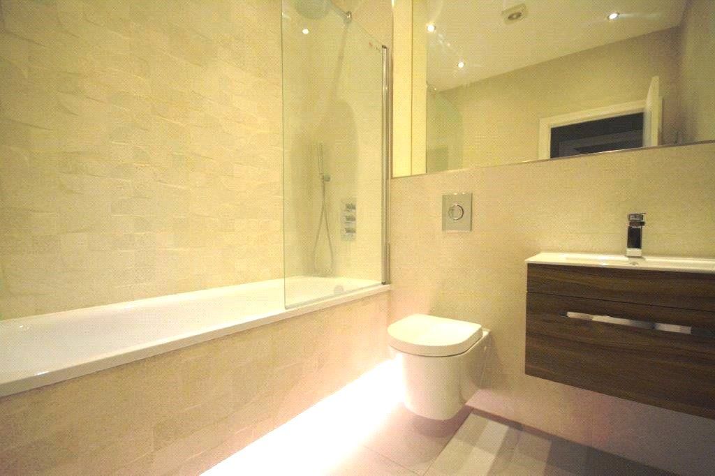 Property photo 3 of 4 Picture No. 04